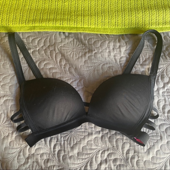 3/$25 Wire-free Strappy La Senza push up bra - Picture 1 of 4